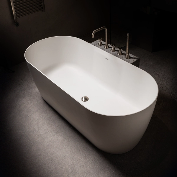 How To Select Between Freestanding And Built-In Bathtubs